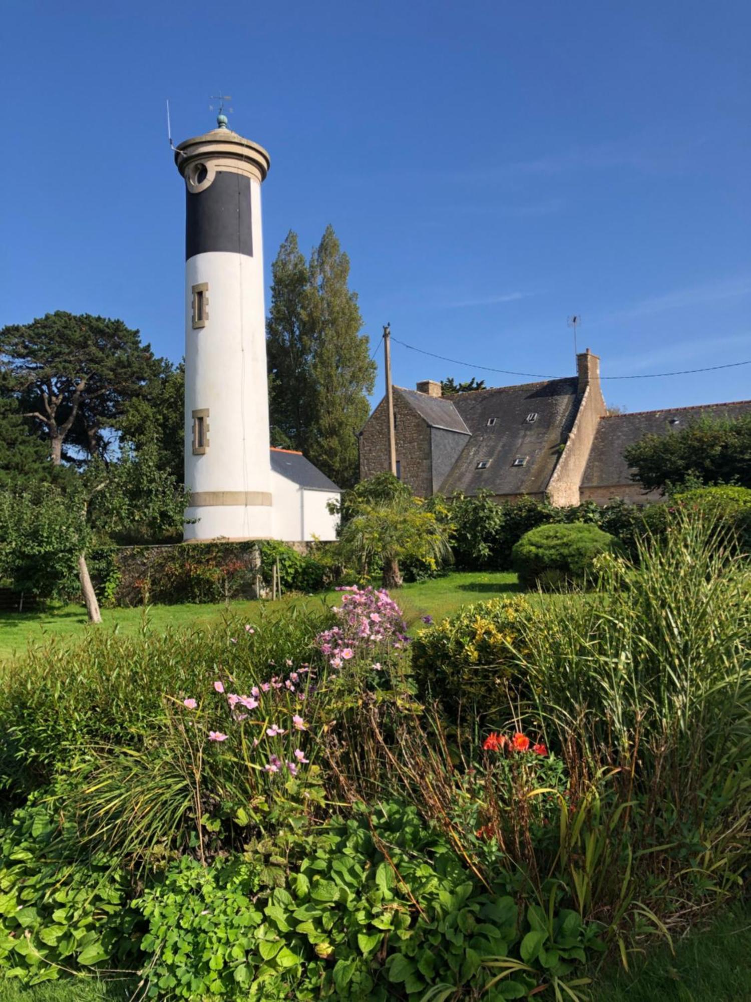 Les Ecolodges Sous Le Phare Louannec Dış mekan fotoğraf