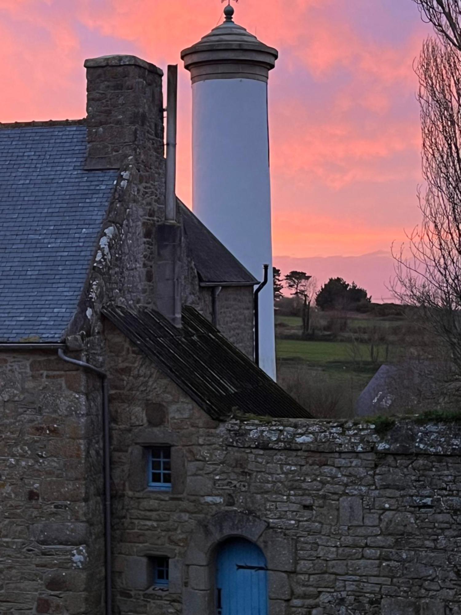 Les Ecolodges Sous Le Phare Louannec Dış mekan fotoğraf