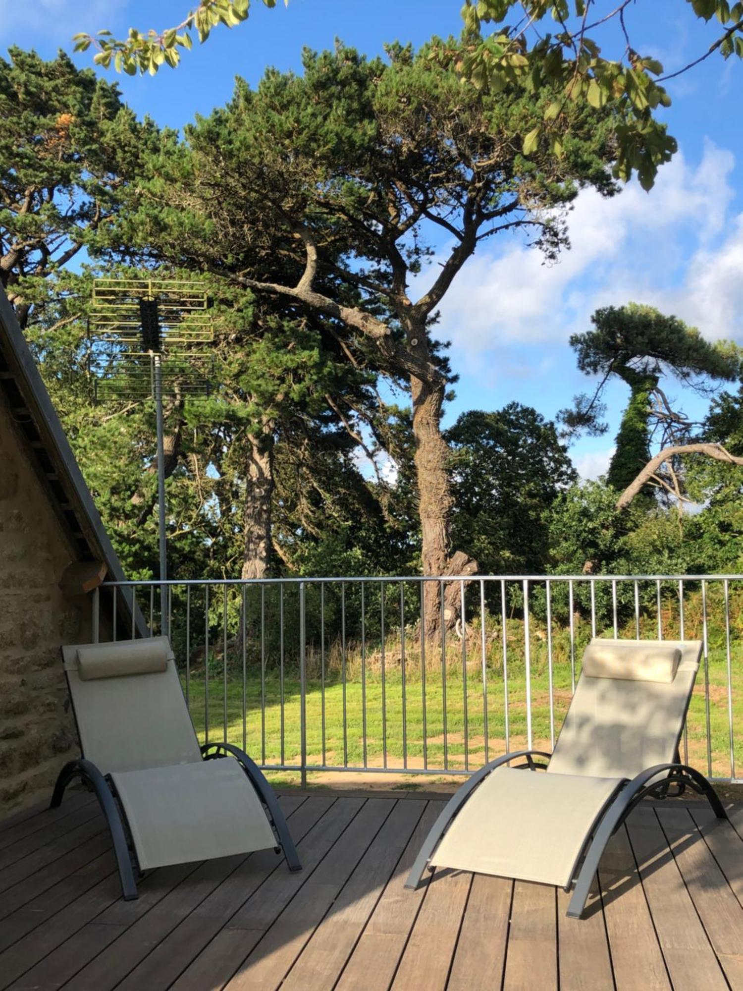 Les Ecolodges Sous Le Phare Louannec Dış mekan fotoğraf